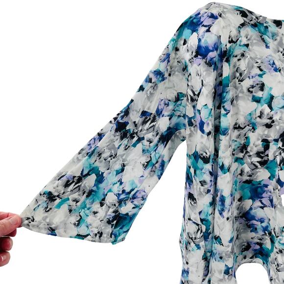 Sam Edelman Blue White Chiffon 3/4 Sleeve Oversized Slinky Swing Blouse Top XS - Picture 3 of 13